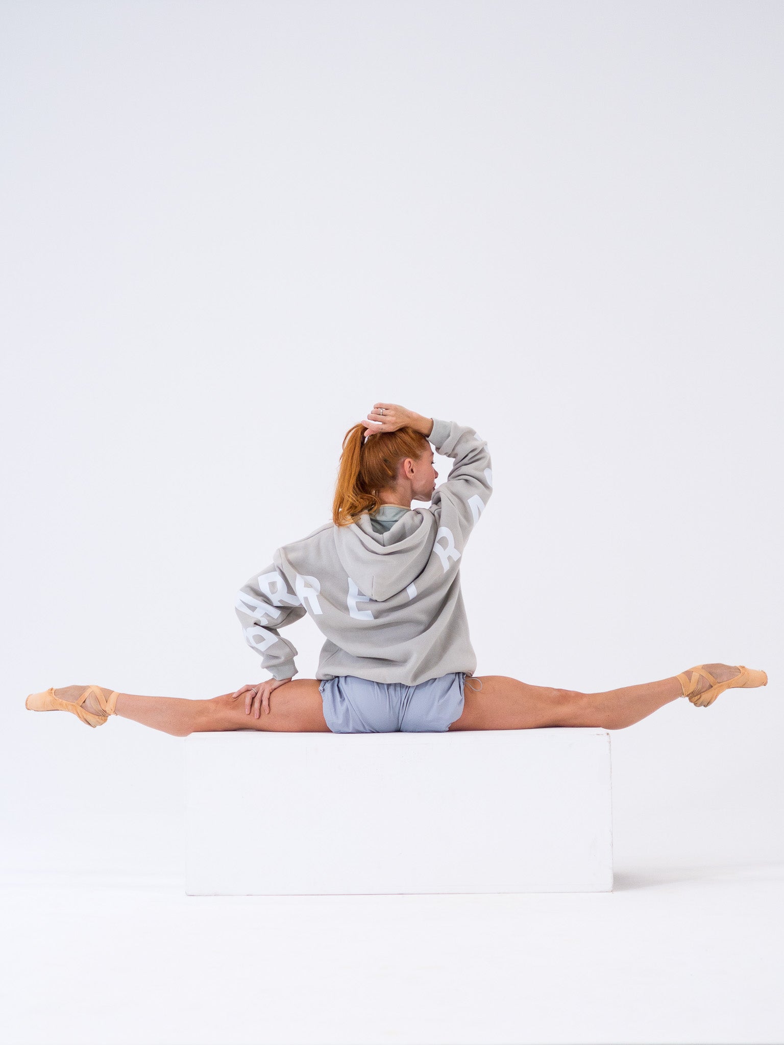 The Oversized Hoodie in Grey